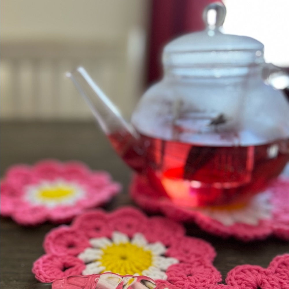 Handmade Crochet Flower Coasters | Pink Daisy Set of 5 | Teapot & Mugs